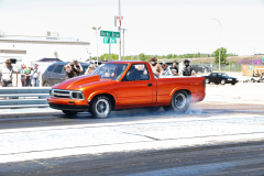 2U7A1023
