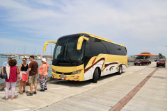 2U7A1211-1