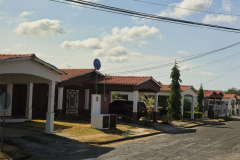 2U7A1330