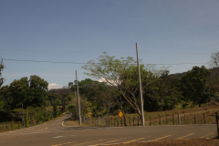 2U7A1700